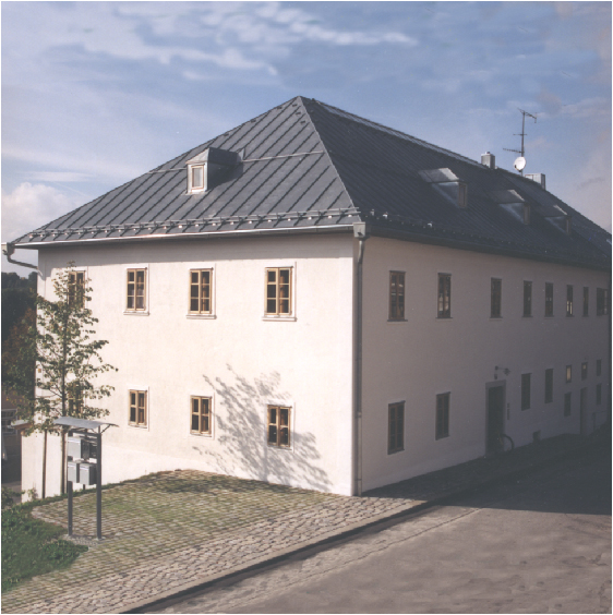 “schmöllerhaus”